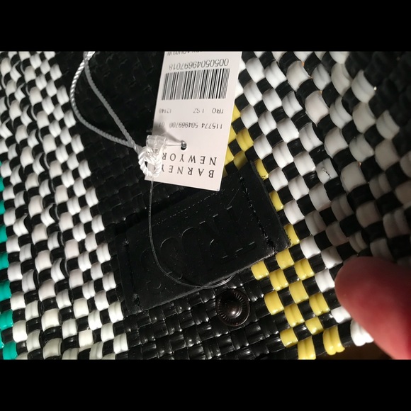 Truss top handle tote w/crossbody NWT from Barneys - Picture 6 of 8